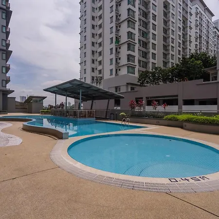 Cozy 2-Bedroom For 4 Pax With Pool - Subang Jaya Exterior photo