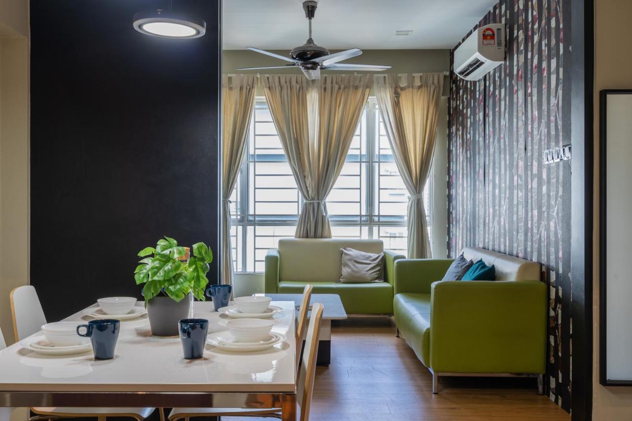 Apartment Cozy 2-bedroom For 4 Pax With Pool - Subang Jaya