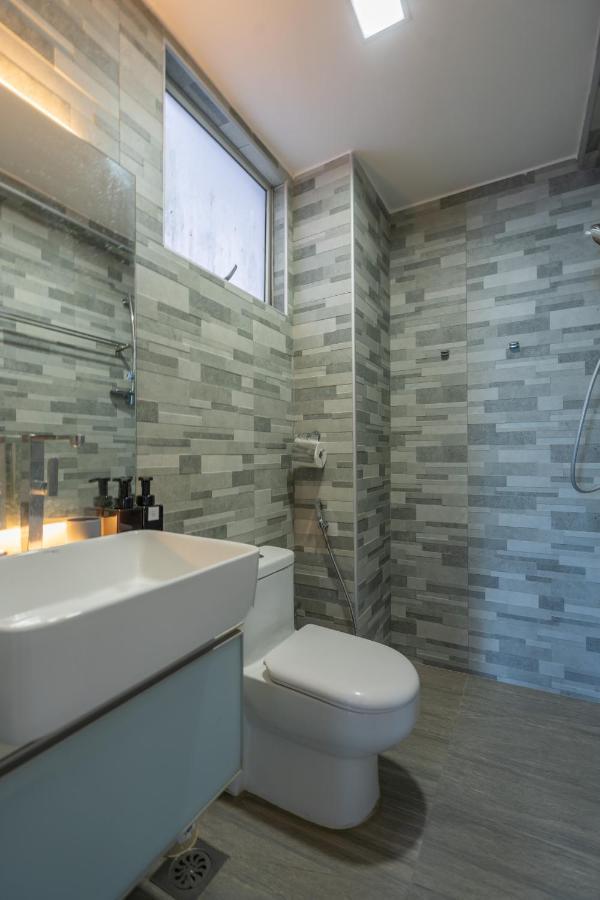 Cozy 2-bedroom For 4 Pax With Pool - Apartment *