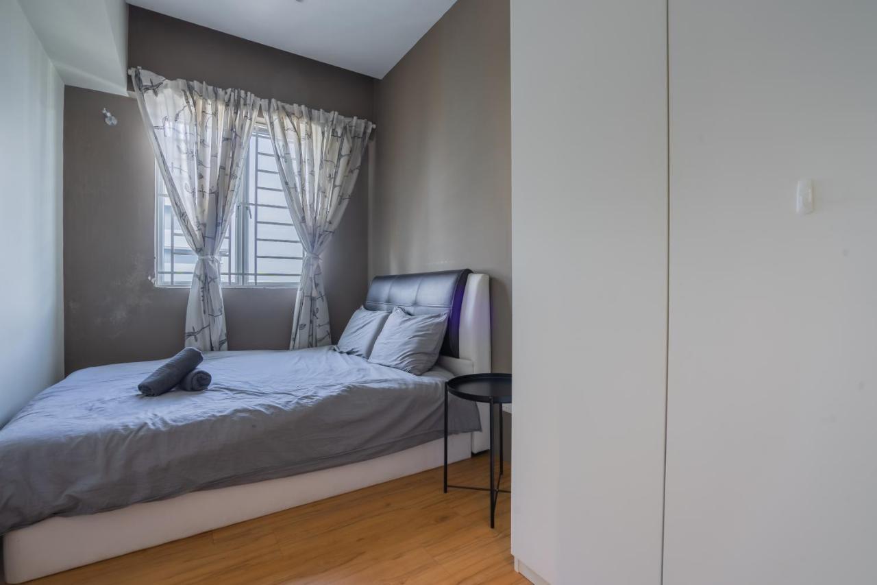 Cozy 2-bedroom For 4 Pax With Pool - * Subang Jaya
